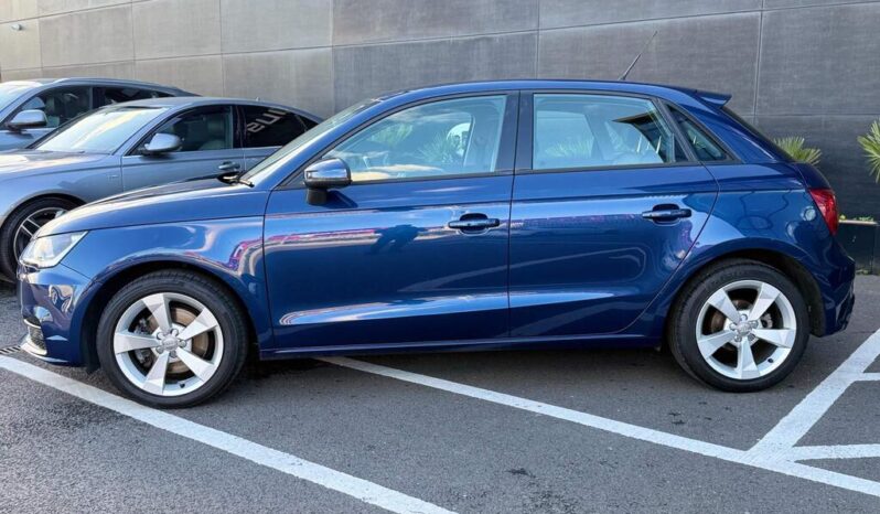 
								2016 Blue Audi A1 full									