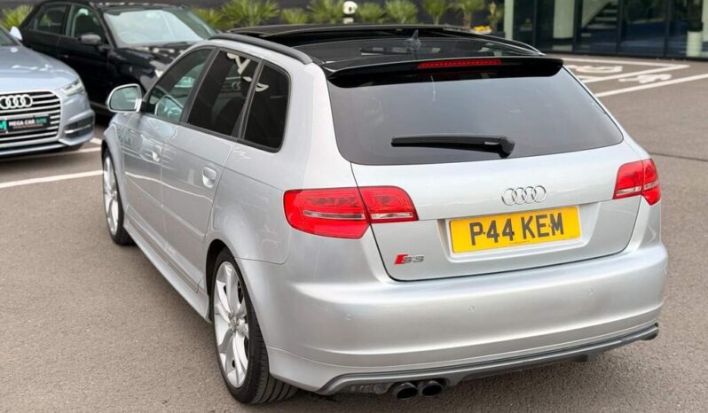 
								2009 Silver Audi S3 full									