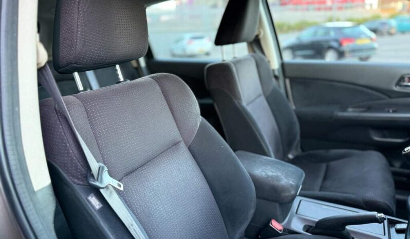 
								2013 Brown Honda CR-V full									