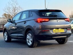 
										2018 Vauxhall Grandland X full									