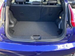 
										2016 Nissan Juke full									