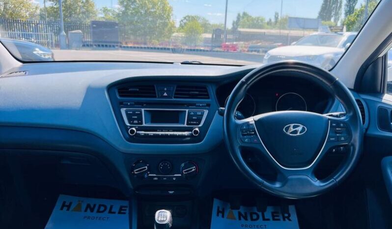 
								2017 Hyundai i20 full									