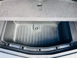 
										2015 Nissan Note full									