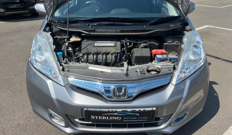 
								Honda Jazz HS (2011) full									