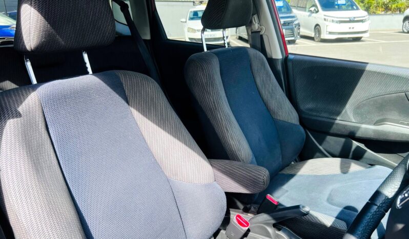 
								2015 Honda Jazz 1.4 full									