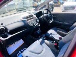 
										2015 Honda Jazz 1.4 full									
