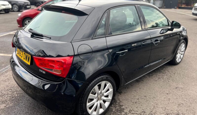 
								2013 Audi A1 Sport full									