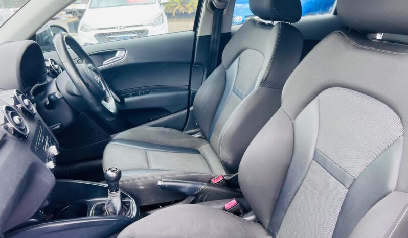 
								2013 Audi A1 Sport full									