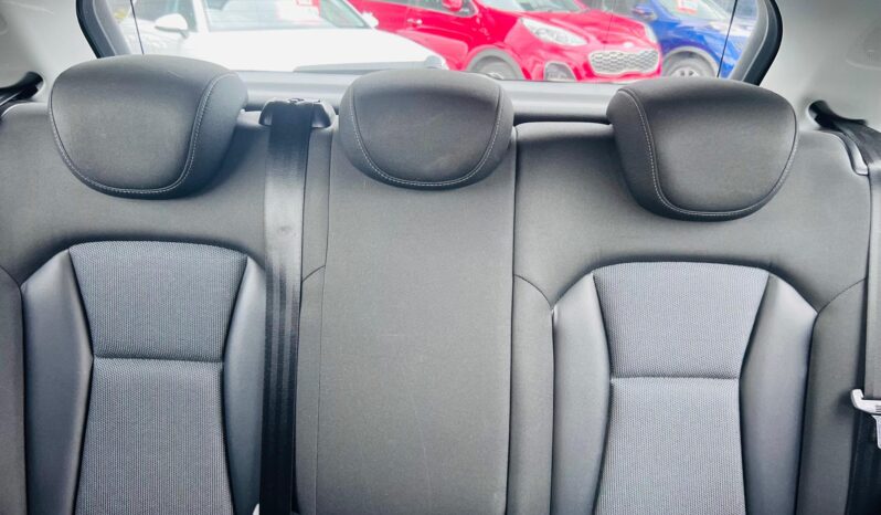 
								2013 Audi A1 Sport full									