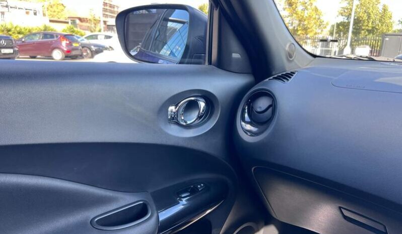 
								2016 Nissan Juke full									