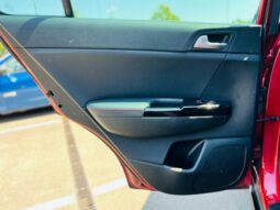 
										2020 Kia Sportage full									