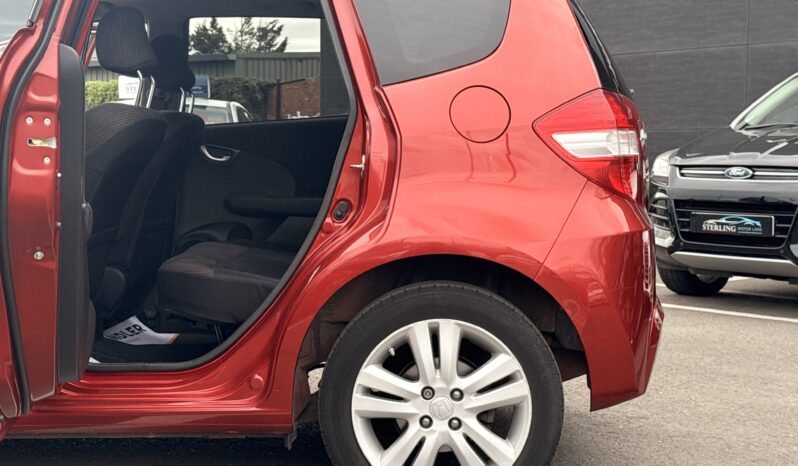 
								2015 Honda Jazz 1.4 full									