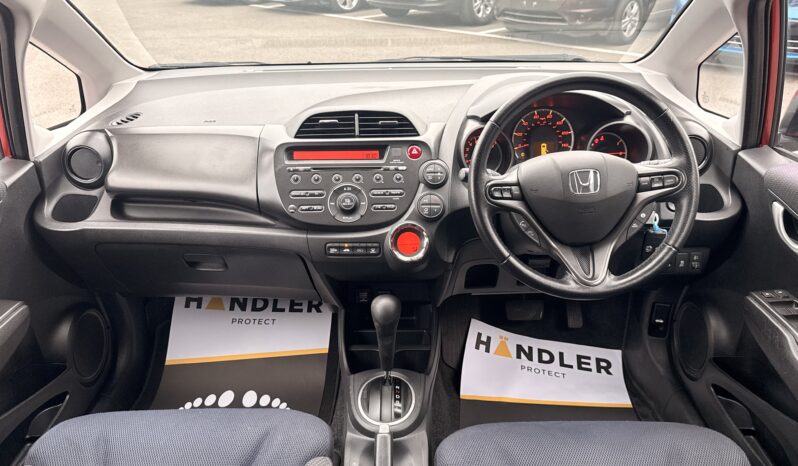 
								2015 Honda Jazz 1.4 full									