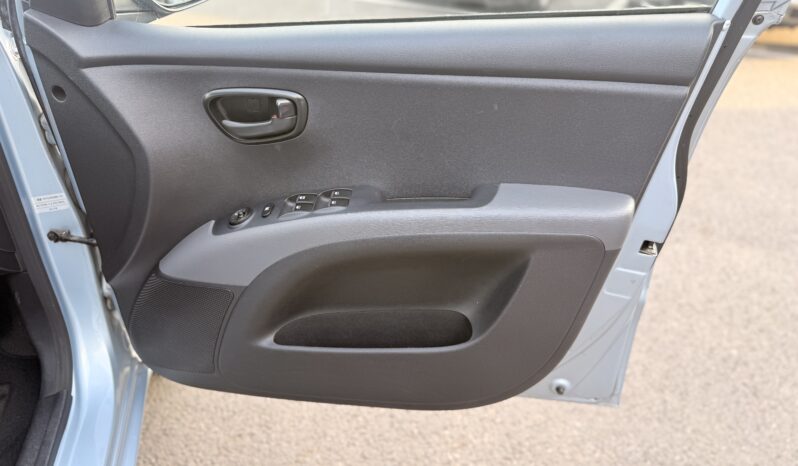 
								2012 Hyundai i10 full									
