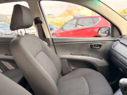 
										2012 Hyundai i10 full									