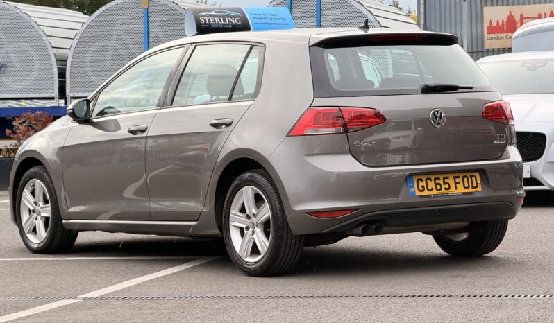 
								2016 Volkswagen Golf full									