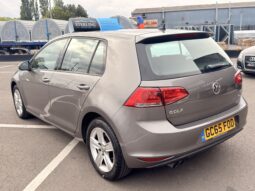 
										2016 Volkswagen Golf full									