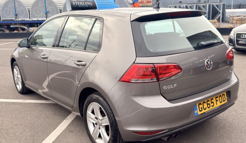 
								2016 Volkswagen Golf full									