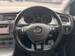 
										2016 Volkswagen Golf full									
