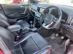
										2020 Kia Sportage full									