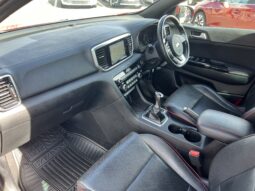 
										2020 Kia Sportage full									