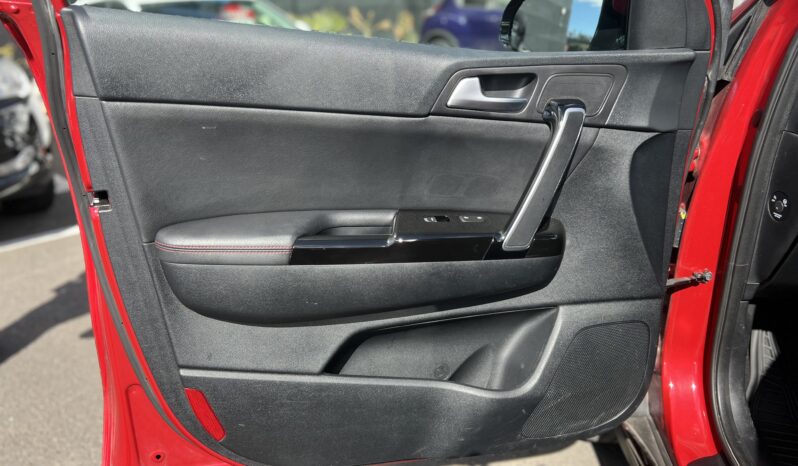 
								2020 Kia Sportage full									