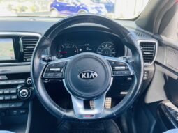 
										2020 Kia Sportage full									