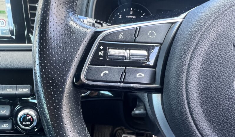 
								2020 Kia Sportage full									
