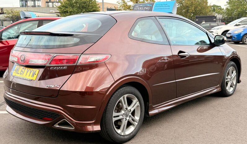 
								Honda Civic 1.4 full									