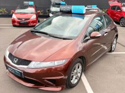 
										Honda Civic 1.4 full									