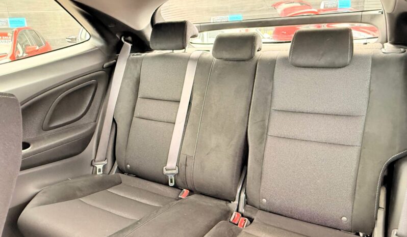 
								Honda Civic 1.4 full									