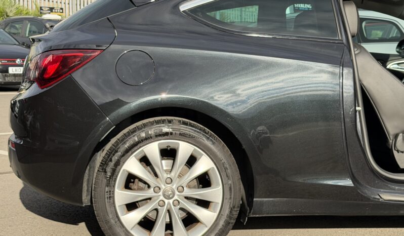 
								2013 Vauxhall Astra GTC full									