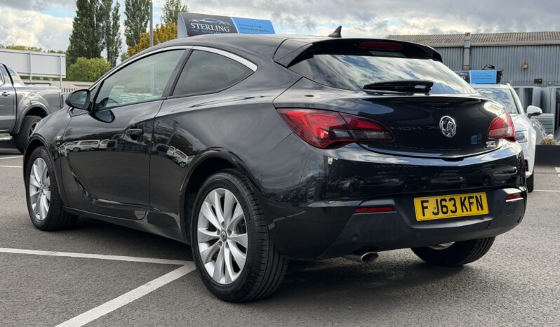 
								2013 Vauxhall Astra GTC full									