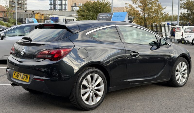 
								2013 Vauxhall Astra GTC full									