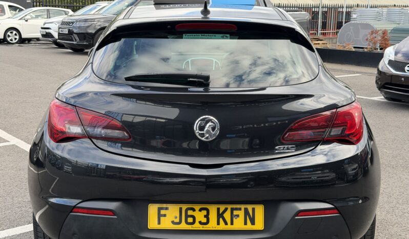 
								2013 Vauxhall Astra GTC full									