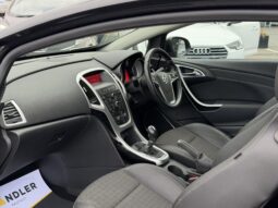 
										2013 Vauxhall Astra GTC full									