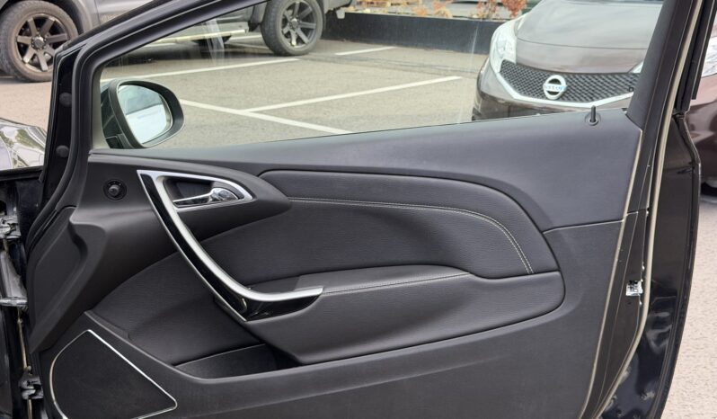 
								2013 Vauxhall Astra GTC full									