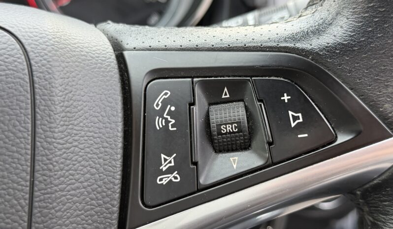 
								2013 Vauxhall Astra GTC full									