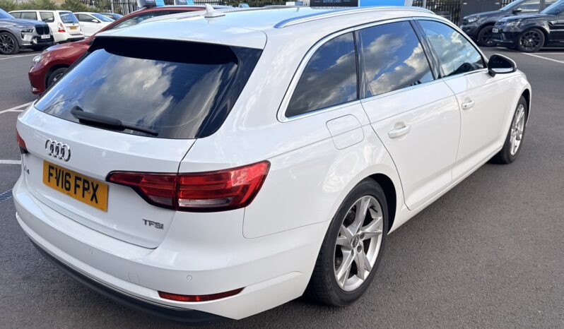 
								2016 Audi A4 Avant full									