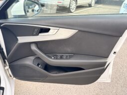 
										2016 Audi A4 Avant full									
