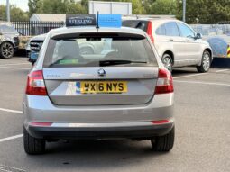 
										2016 Skoda Rapid Spaceback full									