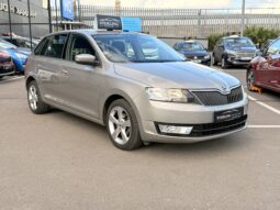 
										2016 Skoda Rapid Spaceback full									