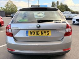 
										2016 Skoda Rapid Spaceback full									