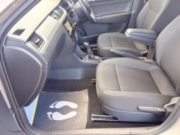 
										2016 Skoda Rapid Spaceback full									