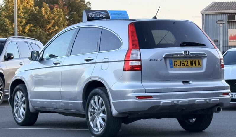 
								Honda CR-V full									