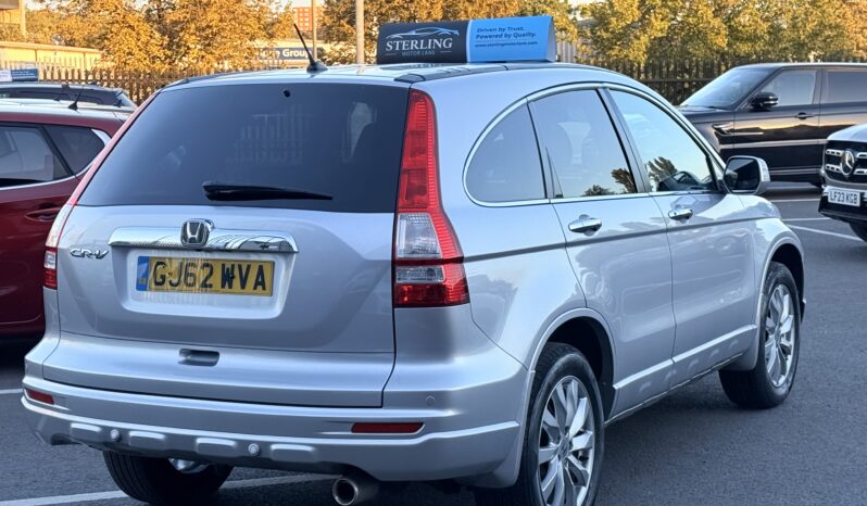 
								Honda CR-V full									