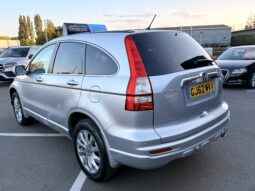 
										Honda CR-V full									