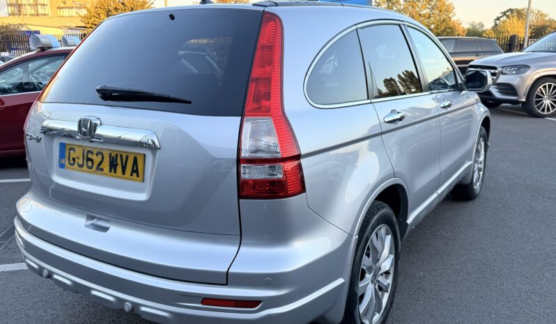 
								Honda CR-V full									