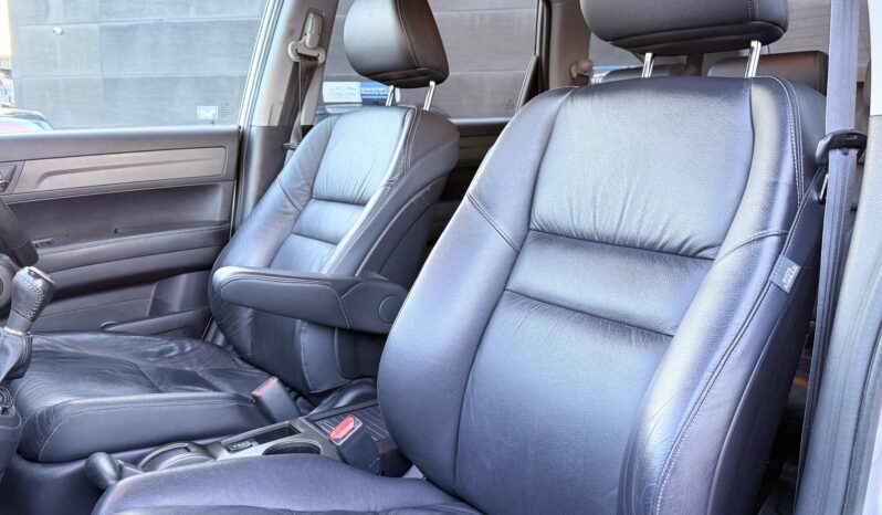 
								Honda CR-V full									