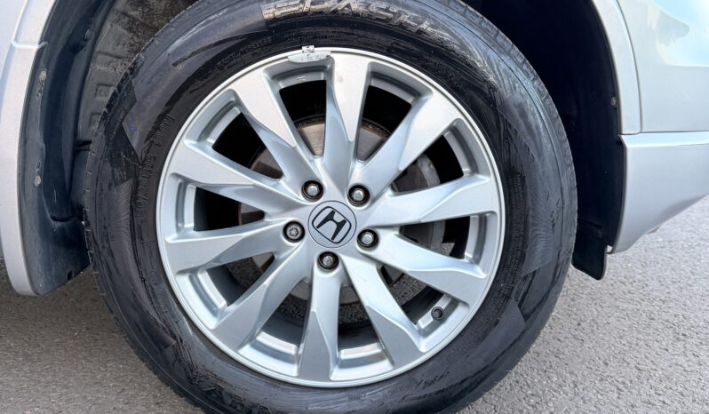 
								Honda CR-V full									